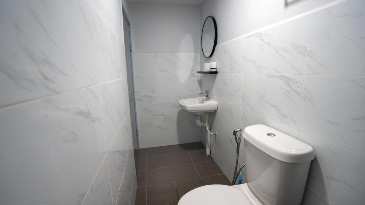 Bubble House Semporna 泡泡屋 Apartment Exterior photo