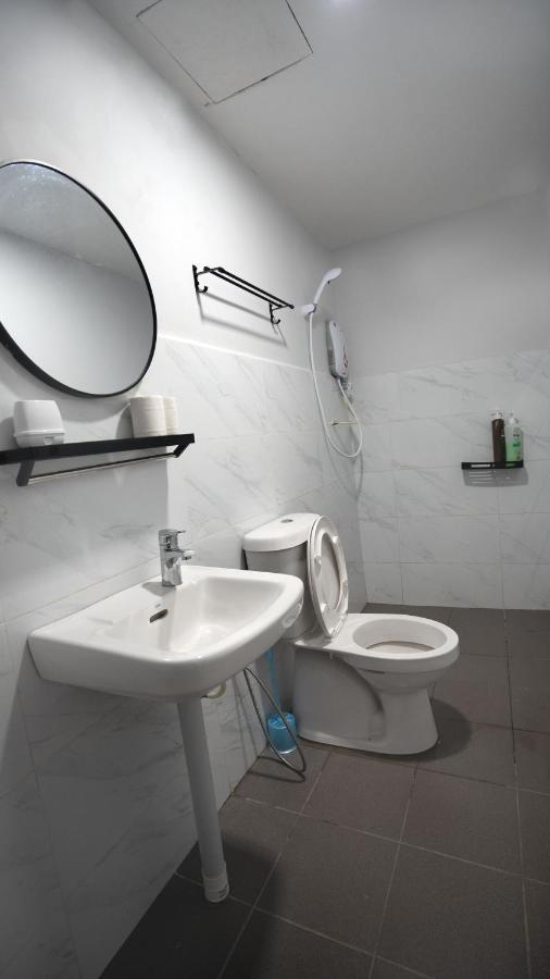 Bubble House Semporna 泡泡屋 Apartment Exterior photo